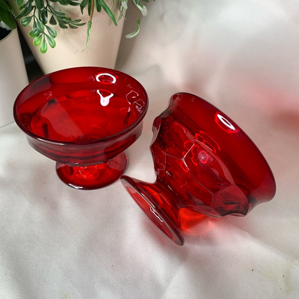 Set of 2 vintage Viking ruby red Georgian champagne / sherbet / dessert cups - Picture 3 of 7